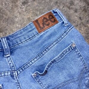 Lee Bermuda Shorts Womens 8M Blue Denim Cotton Stretch Mid Rise Cuffed Raw Hem